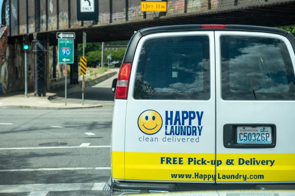 Hassle-Free Airbnb Laundry Service in Colbert for Short-Term Rentals