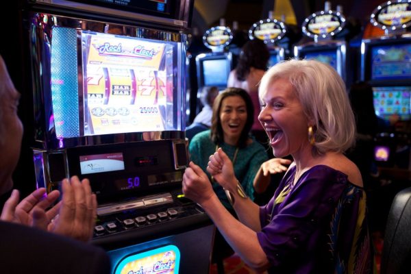 สมัคร SLOT99 วันนี้ รับโบนัสเครดิตฟรีทันที!